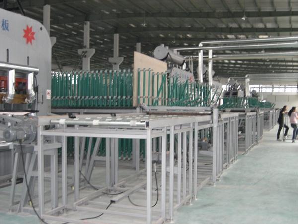 貼面熱壓機(jī)涼板線